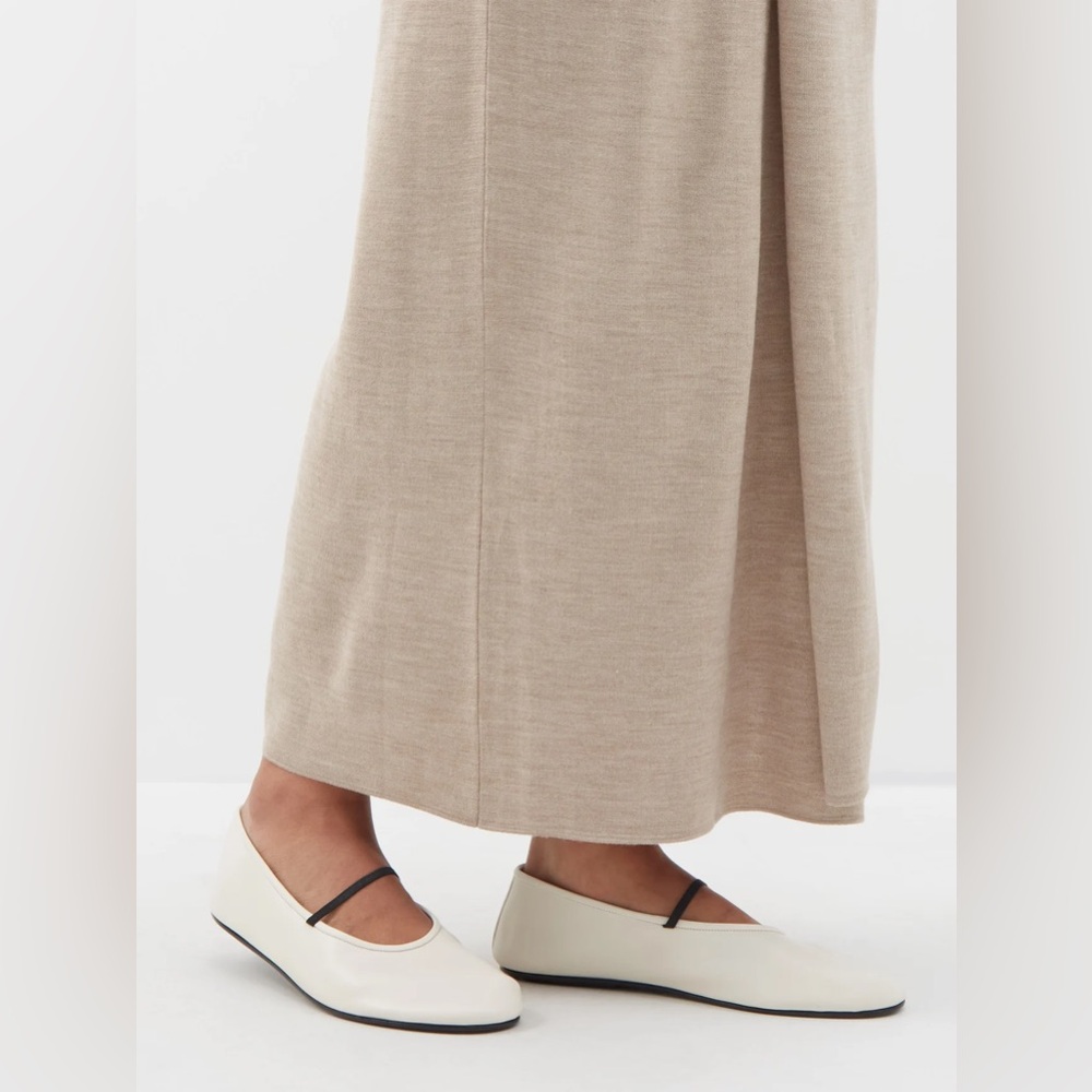 lTHE ROW
Leather Ballet Flats - Off White
